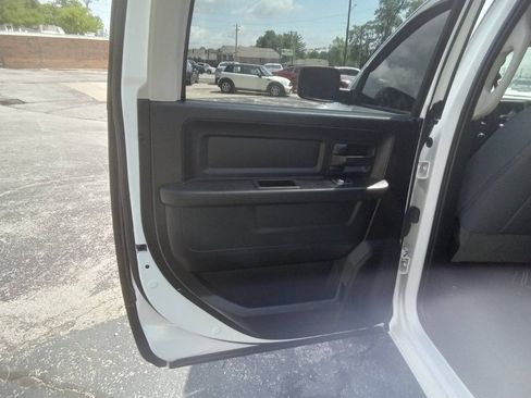 Used 2019 RAM 1500 Tradesman w/ Tradesman SXT Package AWD/4WD image 11