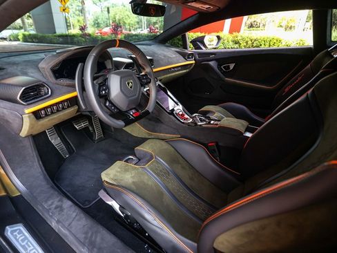 Used 2024 Lamborghini Huracan Sterrato AWD/4WD image 54