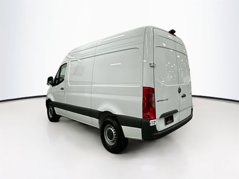 New 2025 Mercedes-Benz Sprinter 2500 image 6