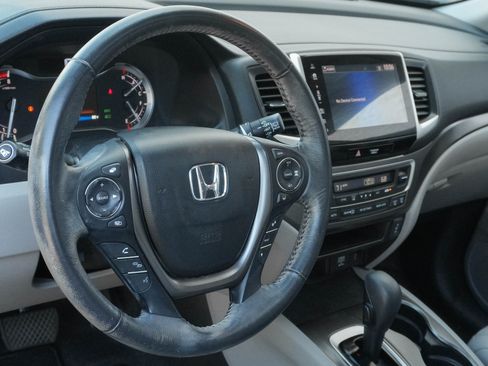 Used 2017 Honda Pilot EX-L image 7