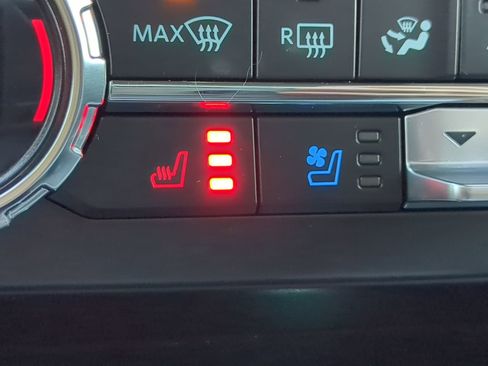 Certified 2022 Ford F450 Lariat w/ Lariat Ultimate Package image 21