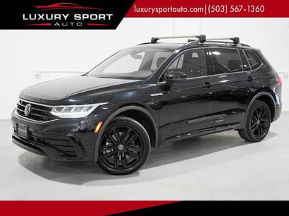 Used 2022 Volkswagen Tiguan SE R-Line