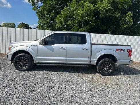 Used 2018 Ford F150 XLT w/ Equipment Group 302A Luxury AWD/4WD image 2