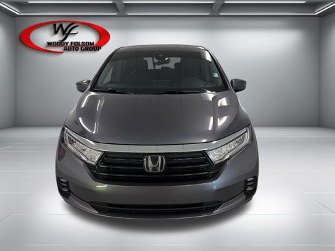 Used 2023 Honda Odyssey Elite image 2