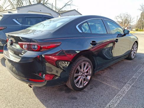 Used 2022 MAZDA MAZDA3 s image 9