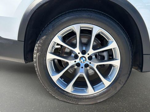 Used 2025 BMW X5 xDrive40i AWD/4WD image 14