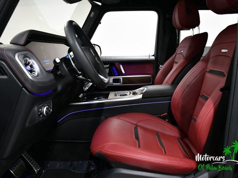 Used 2025 Mercedes-Benz G 63 AMG 4MATIC image 34