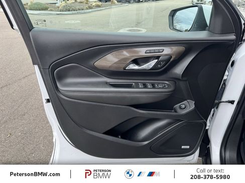 Used 2022 GMC Terrain Denali image 15