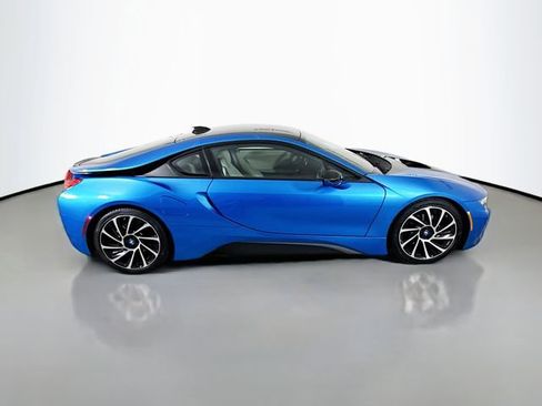 Used 2014 BMW i8 image 8
