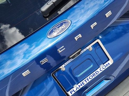 Certified 2022 Ford Escape SE w/ Convenience Package image 11