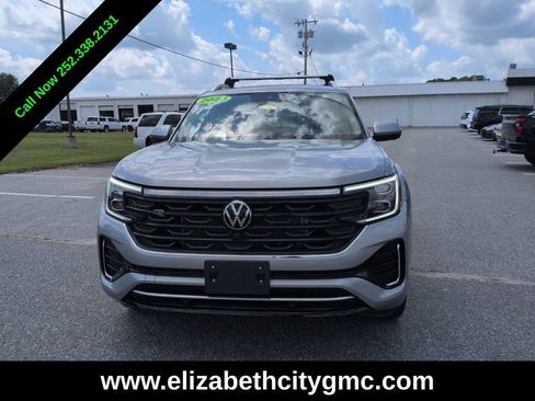 Used 2024 Volkswagen Atlas SEL Premium R-Line AWD/4WD image 3