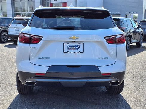 Used 2022 Chevrolet Blazer Premier w/ Enhanced Convenience Package image 6