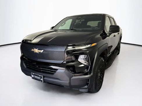 Used 2024 Chevrolet Silverado EV W/T AWD/4WD image 3