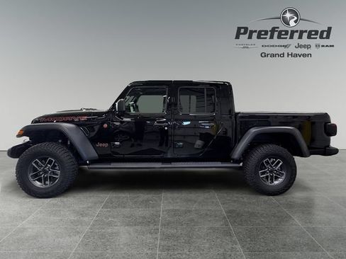 New 2026 Jeep Gladiator Mojave w/ Safety Group AWD/4WD image 11