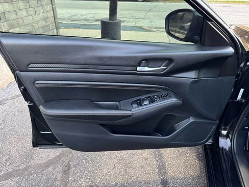 Used 2019 Nissan Altima 2.5 S image 11