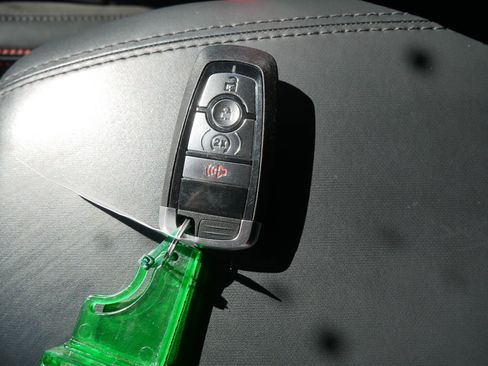 Used 2025 Ford Ranger Raptor image 33