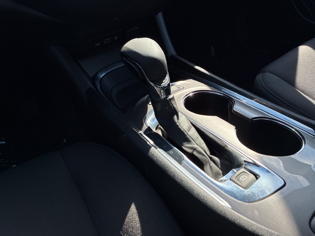 Used 2025 Chevrolet Malibu LT FWD image 29