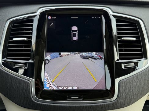 Used 2023 Volvo XC90 B6 Plus w/ Protection Package Premier AWD/4WD image 15