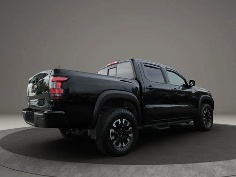 Used 2023 Nissan Frontier PRO-4X w/ Pro Convenience Package image 10