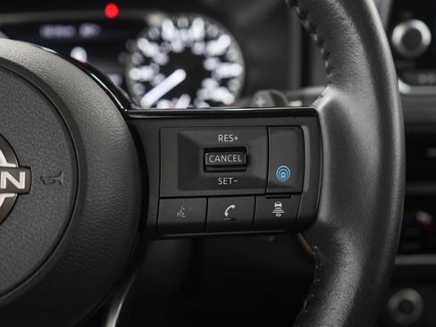 Used 2023 Nissan Rogue SV w/ SV Premium B Package AWD/4WD image 27