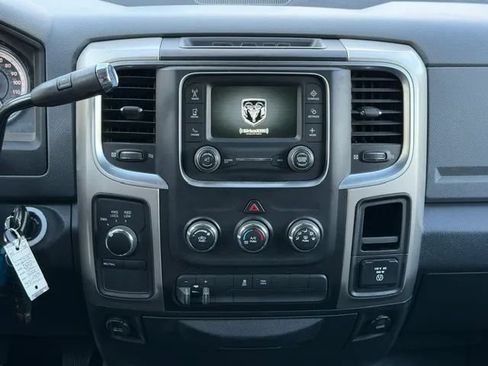 Used 2015 RAM 3500 SLT AWD/4WD image 20
