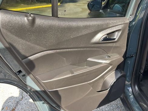 Used 2025 Chevrolet Trax LS w/ Driver Confidence Package image 24