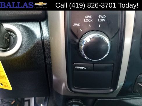 Used 2013 RAM 2500 SLT AWD/4WD image 15