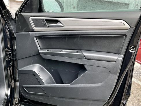 Used 2018 Volkswagen Atlas SE image 22