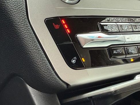 Used 2023 Ford Explorer XLT w/ Equipment Group 202A image 10