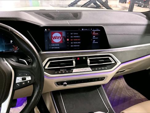 Used 2019 BMW X5 xDrive40i w/ Premium Package 2 image 7
