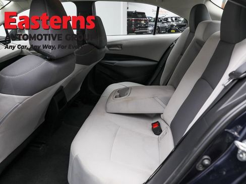 Used 2022 Toyota Corolla LE w/ Carpet Mat Package (TMS) image 20