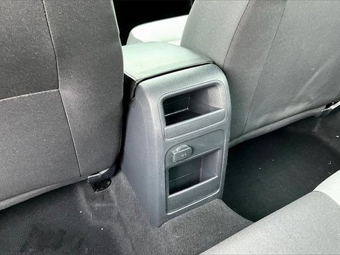 Used 2017 Volkswagen Jetta S w/ Jetta S Cold Weather Package image 23