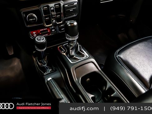 Used 2022 Jeep Wrangler Unlimited Rubicon 4xe w/ Cold Weather Group image 7