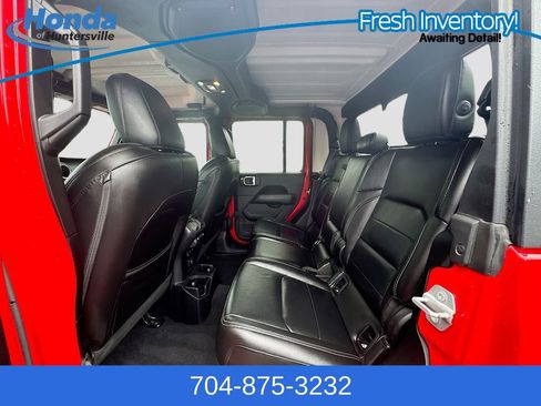 Used 2020 Jeep Gladiator Overland AWD/4WD image 26