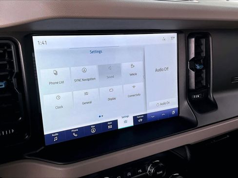 Certified 2023 Ford Bronco Wildtrak image 34