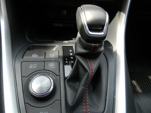 Used 2024 Toyota RAV4 XSE w/ Premium Package AWD/4WD image 20