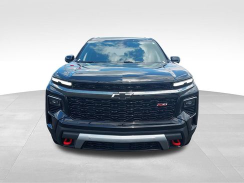 New 2026 Chevrolet Traverse Z71 w/ Enhanced Driving Package AWD/4WD image 8