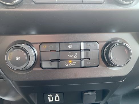 Certified 2020 Ford F150 XLT w/ Trailer Tow Package image 19