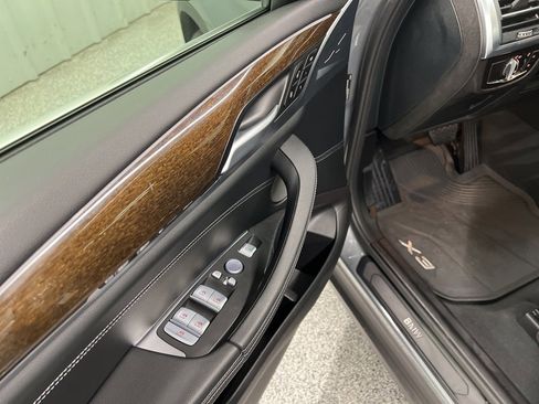 Used 2023 BMW X3 sDrive30i w/ Premium Package image 18