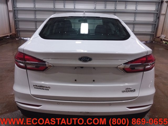 Used 2019 Ford Fusion SE FWD image 8