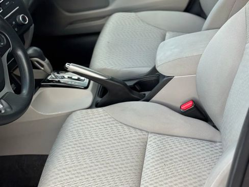 Used 2015 Honda Civic LX image 12