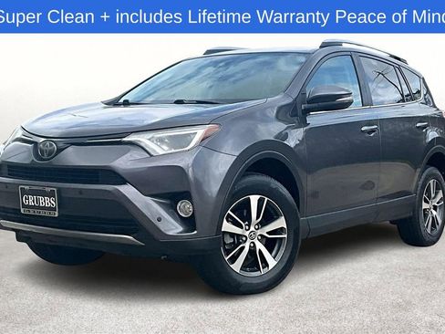 Used 2017 Toyota RAV4 XLE image 15