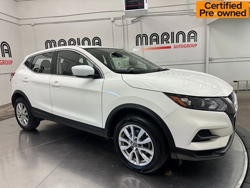 Used 2022 Nissan Rogue Sport S image 1