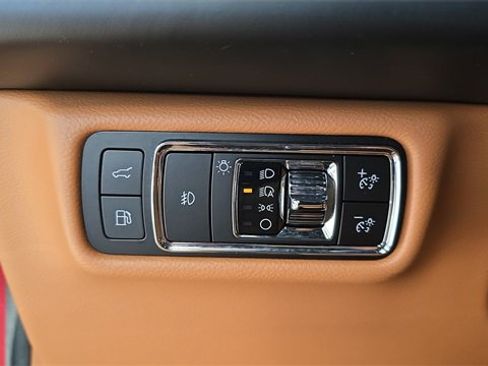 Used 2023 Lincoln Aviator Black Label Grand Touring image 30