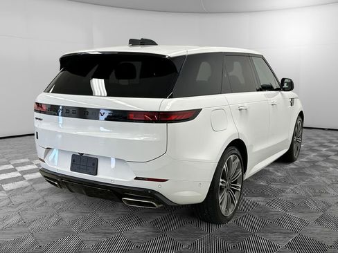 Used 2025 Land Rover Range Rover Sport Dynamic SE AWD/4WD image 5
