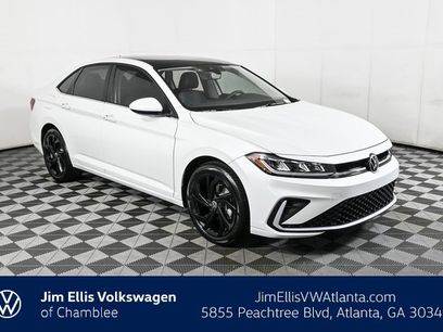 New 2025 Volkswagen Jetta SE