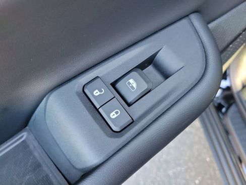 Certified 2025 Jeep Grand Cherokee L Limited w/ Luxury Tech Group II image 16