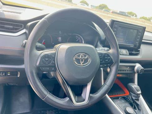 Used 2022 Toyota RAV4 Adventure AWD/4WD image 17