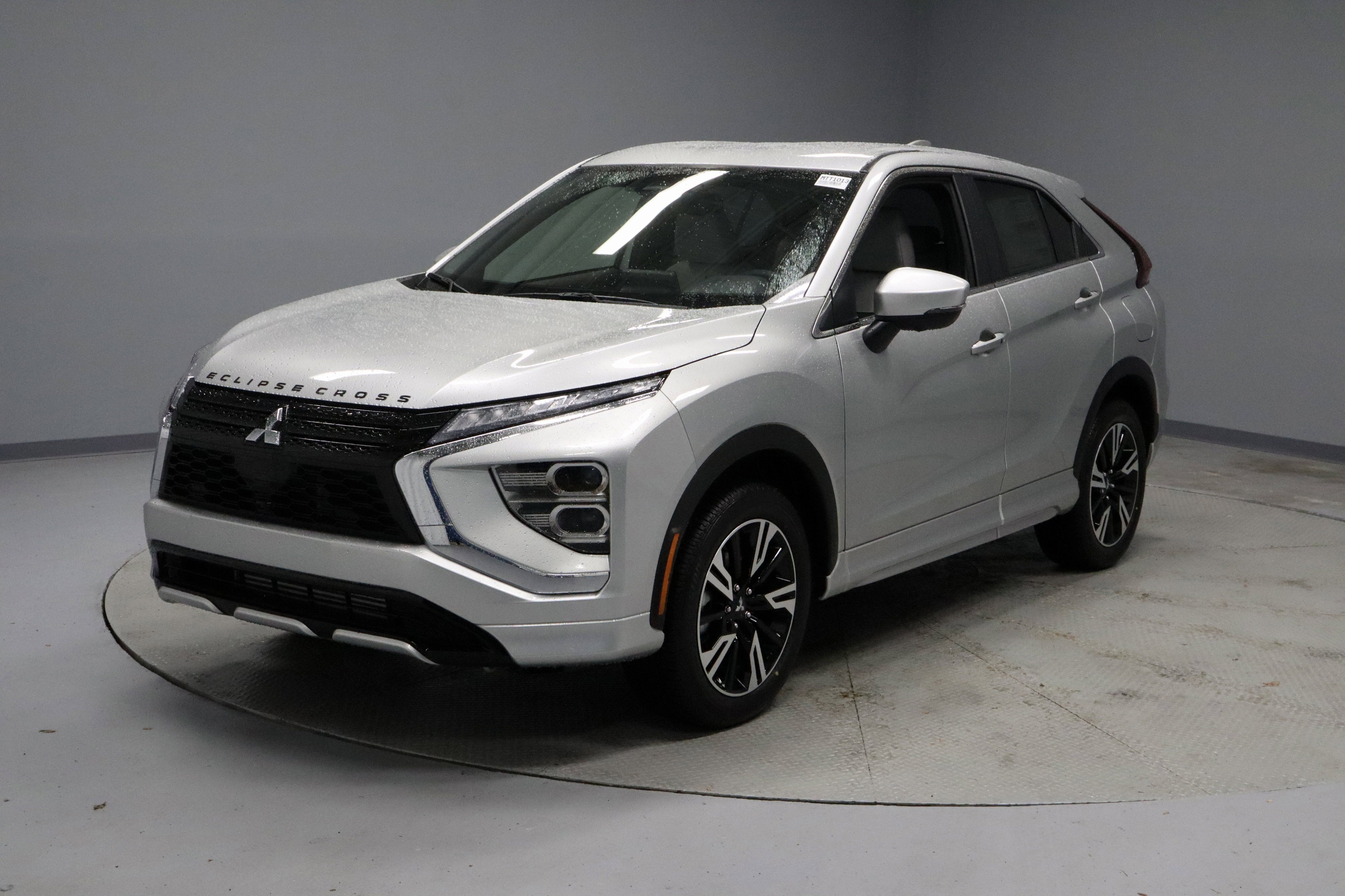 New 2026 Mitsubishi Eclipse Cross SEL AWD/4WD image 4