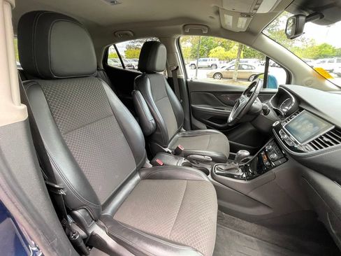 Used 2019 Buick Encore Preferred FWD image 31
